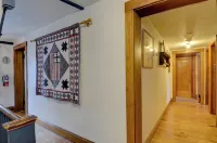 Melville House Newport Hotels in Newport