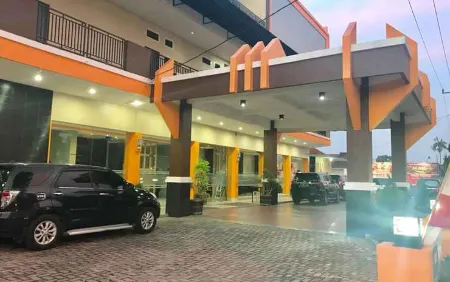 Hotel Callista Lahat Отели в г. Лахат