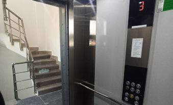 ŞAHİNER APART Otel