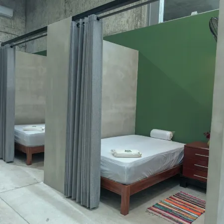 Escentrike Hostal