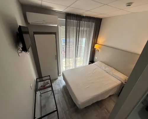 Hotel B and B Suites Hôtels à : Benidorm