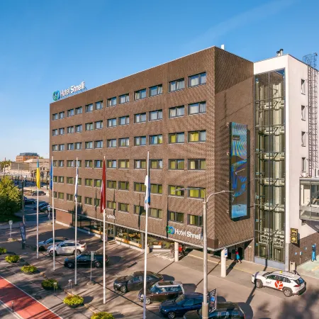 Go Hotel Shnelli Отели рядом с достопримечательностью «Городская стена»