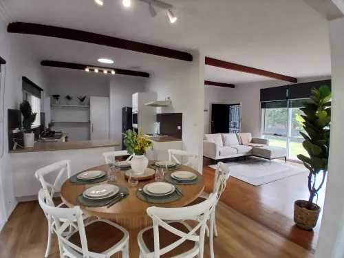Capel Sound Hideaway - 3-Star