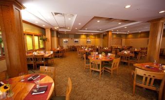 Grand Summit Resort