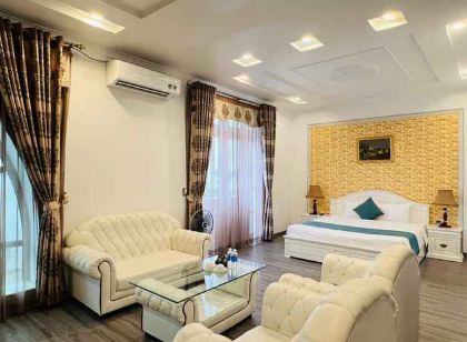 Royal Hotel Halong - Hon Gai