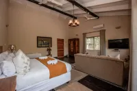 Bushbaby Valley Lodge