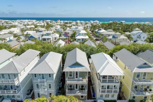 Chic 30A Beach Home Views Ping Pong 5-Min Walk to Carillon Beach Bellview