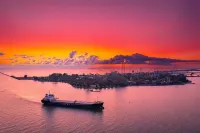 Anchor Bay Inn and Suites