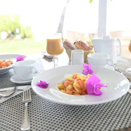 Moorea Beach Lodge