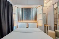 High Floor and Simply Look Studio at Sky House BSD Apartment - Bungalows