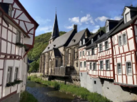 Luxurious Holiday Home with a Nice Private Garden