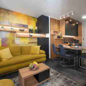 Jazine Lux Apartment E&T Others