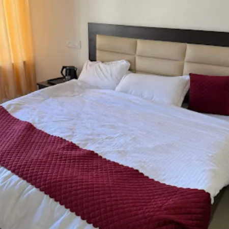 Hotel Nirvanam