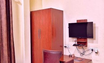 The Moonlight Resort Indore