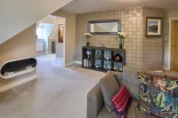 Host & Stay - Danford Court