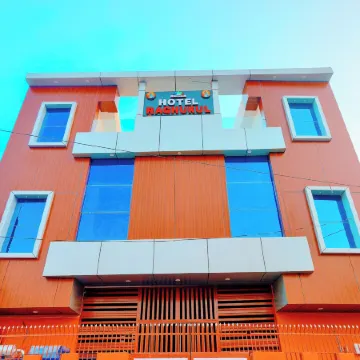 Hotel Raghukul