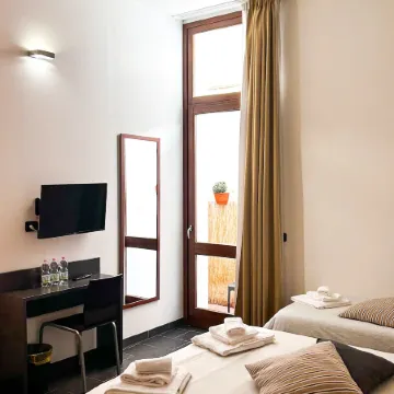 Al Castello Отели в г. Феррара