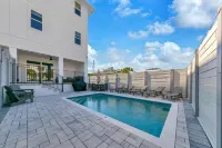 Golden Seashell West - Villas