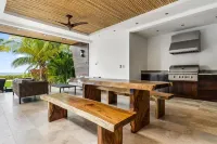 Beachfront Villa - Sunsets and Daily Maid Service Hotels in Nacascolo