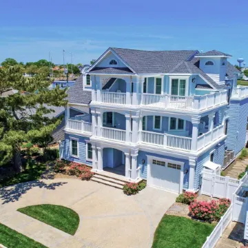 Spacious 6Br Beach Home with Elevator Heated Pool - Ideal for Family Vacations