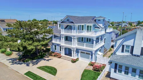 Spacious 6Br Beach Home with Elevator Decks - Ideal for Family Holidays Winter Escapes Hotels in Brigantine