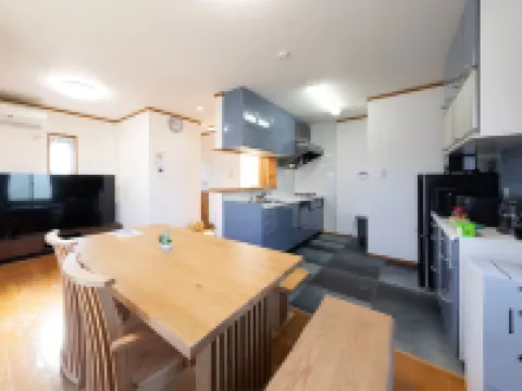 Ena station front Inn 鄰近JR惠那站的酒店