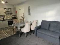 Telford Tranquility Apartment Flat 3 for 4 Guests Hôtels à : Newport