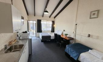 Cortez Motel