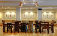 Lvzz Hotel Hotels in Torba