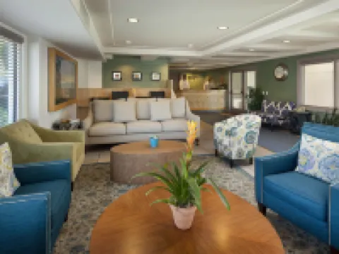 Sandpiper Lodge - Santa Barbara Hotels in Santa Barbara County
