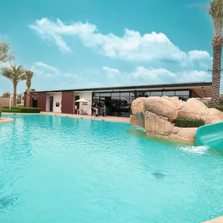 Elegant Stay in Ranches Villa