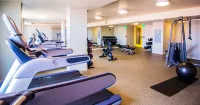 The Waterfront Beach Resort, A Hilton Hotel - palestra