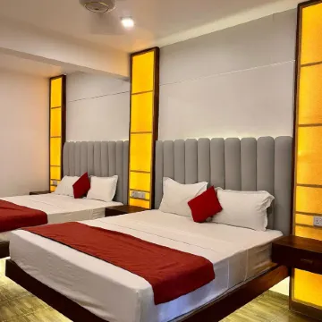 Sundaras Family Suites