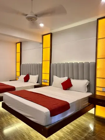 Sundaras Family Suites Отели рядом с достопримечательностью «Дамбулла Сомавати Ступа»