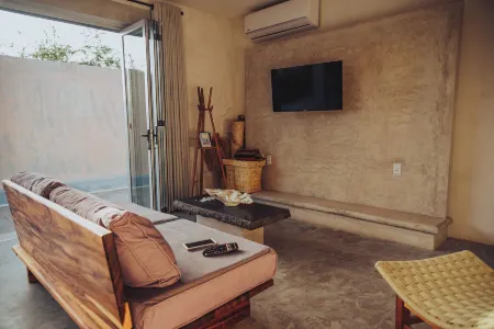 Villa Quetzalpapalotl - Alberca Privada