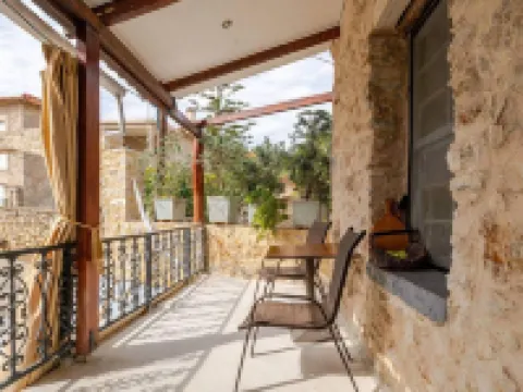 Traditional Luxury Villa Retreat in Pidasos Hotels in Pylos