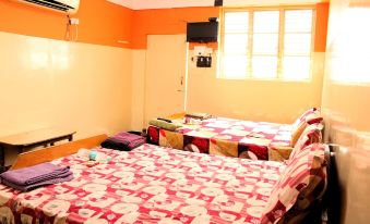 I-ROOMZ Surya Deluxe Lodge