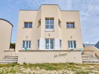 La Surprise Saint-Germain-sur-Ay 호텔