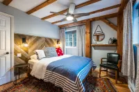 Maison Napoleon B&B - Tremblant Room  CITQ#150080