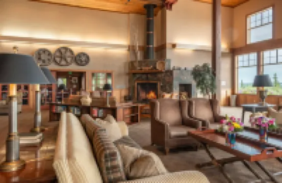 Copper River Princess Wilderness Lodge