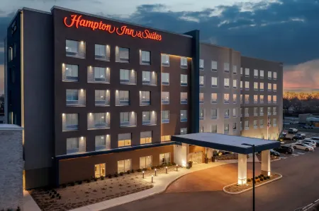 Hampton Inn and Suites by Hilton Indianapolis West Speedway