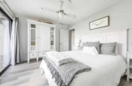 The Shores Lake View Condo Unit 5574