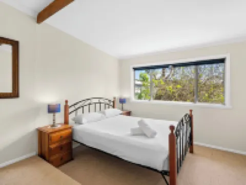 PARKSIDE BEACH HOUSE DOG FRIENDLY 450m BEACH Hotels in Torquay