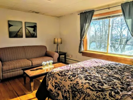 On River/Harvard Sq. two blocks Отели рядом с достопримечательностью «Массачусетский технологический институт»