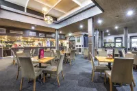 Nightcap at Federal Hotel Mt Gambier Hotels in Glenburnie