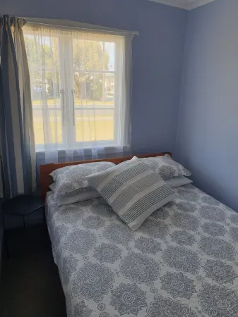 Entire Bach and Section to Yourself! Отели в г. Уан Три Пойнт