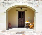 Luxurious villa with huge garden & private Heated pool in paradise environment Hotels in Mylopotamos