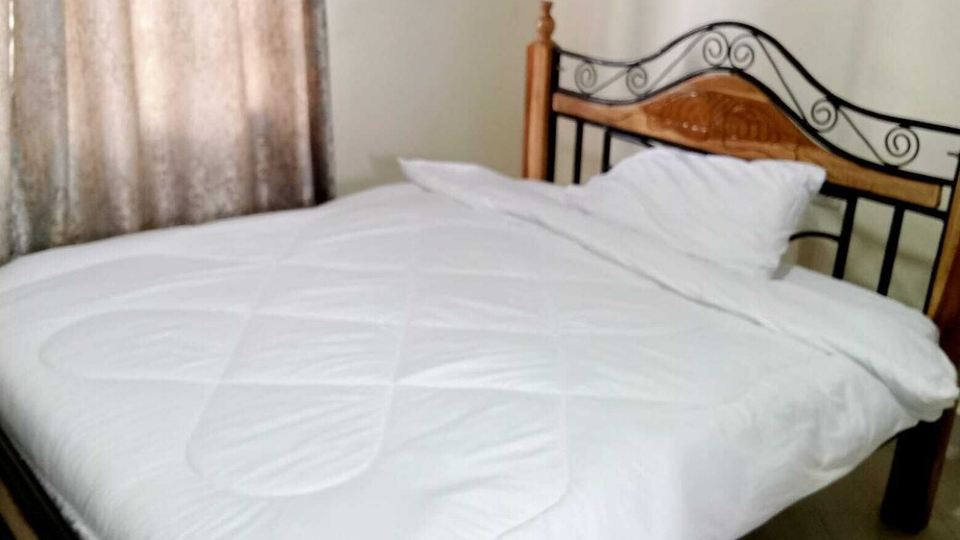 An affordable way to visit Masai Mara, stay in our cottage and enjoy.