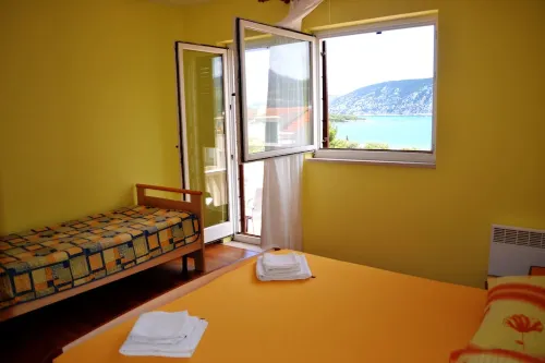 Apartment with pool, Korcula island
