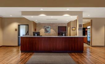 Comfort Suites